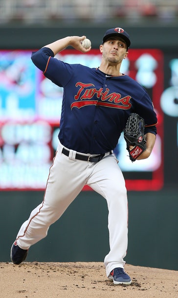 Odorizzi wins, Twins rally past Royals 5-4 after Mauer honor